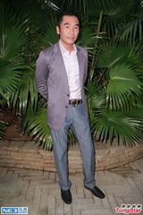 组图：熊黛琳希望缘份速到 文咏珊否认过档传闻