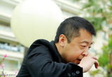 组图：新浪娱乐戛纳专访贾樟柯 侃侃而谈笑容暖