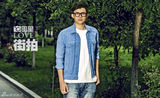 明星爱街拍：吴奇隆花色衬衫 复古潮流