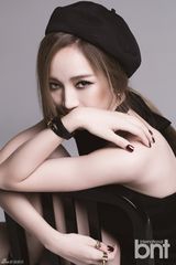 组图：miss A佳 拍写真 若隐若现性感十足