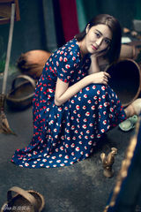 组图：甘露曝光夏日写真大片 梦幻气息森女范儿