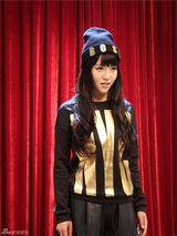 组图：赵露黑衣小魔女形象入镜 尽显俏皮一面