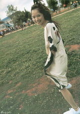 组图：日本女星宫崎葵曾赴云南拍摄唯美写真