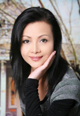 组图：郭美美妈妈私照曝光 50岁似少妇风韵犹存