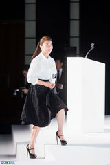 独家高清：河智苑出席活动 黑白搭配显优雅气质