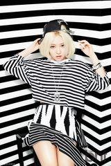 组图：miss A成员Min写真 百变风格尽展独特魅力