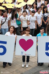 组图：陈妍希担任微笑大使 分享抗压方法