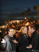 组图：《低俗小说》放映 昆汀携乌玛约翰亮相