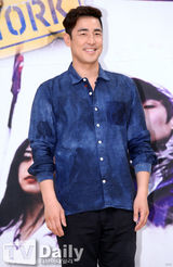 组图：《城市的法则》白珍熙郑京浩挑战综艺