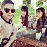 组图：复旦双胞胎姐妹花走红 清纯可爱电晕宅男