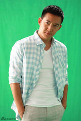 组图：《老米家的婚事》王阳诠释雅痞女婿