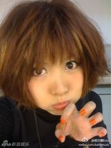 姚贝娜好声音首秀获赞 生活照活力斗鸡眼搞怪