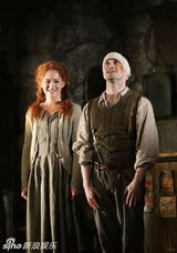 组图：哈利波特们演舞台剧 尺度都不算事儿