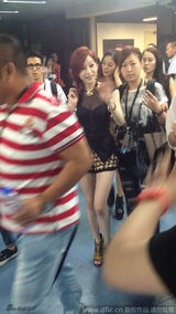 组图：王心凌整容风波后现身 透明上衣秀事业线