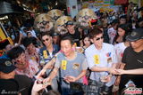 组图：郑中基再当爸爸不紧张“两个就够了”