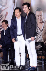 组图：《神之一手》实力派汇聚 上演棋盘赌局