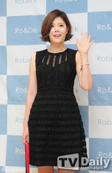 组图：爱豆总动员 金亨俊2PM灿盛出席时尚活动