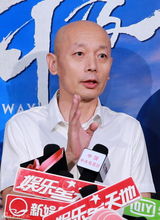 组图：冯小刚葛优助阵赵宝刚新片《触不可及》