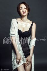 组图：孟瑶时尚写真曝光 火辣诠释职场魅力