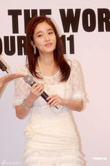 组图：侧田避忌女生怕被女友骂 否认与曹格玩4P 