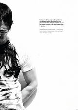 组图：《行尸走肉》男星诺曼-瑞杜斯不羁登杂志