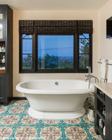 组图：梅根福克斯豪宅低价出售觅新爱巢