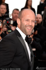 组图：《敢死队3》首映 史泰龙斯坦森硬汉齐聚