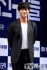 组图：《好朋友》池城朱智勋等互相调侃引爆笑