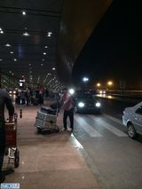 王千源刚到机场[3\/9]组图:东京影帝王千源携女