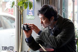 组图：朴海日刘延锡新片《举报者》曝剧照