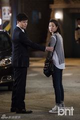 组图：《好时节》气氛融洽 金喜善等其乐融融