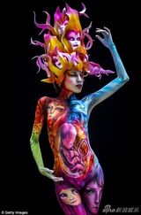 组图：世界人体彩绘节举行 裸体模特造型闪瞎眼