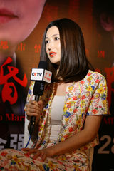 组图：《婚里婚外》发布会 童蕾转型演大法官