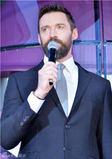 组图：《X战警》东京首映礼 日星刚力彩芽助阵