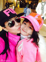 策划：情侣装Out！看明星亲子装激萌来袭