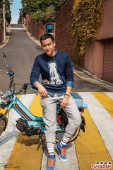 组图：Angelababy携彭于晏拍运动写真舞动青春