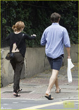 组图：哈利波特们演舞台剧 尺度都不算事儿