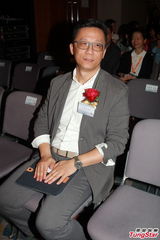 组图：曝王维基十万一集邀李心洁拍剧 拒透详情