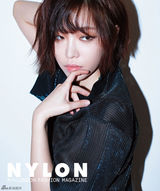 组图：BEG佳仁拍时尚写真 露香肩展性感神秘