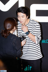 独家高清：金泰熙权相佑大咖齐捧场宋承宪新片