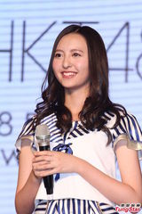 组图：HKT48将来台开唱 少女魅力提前引爆