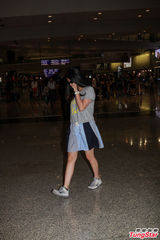 组图：众星峇里岛婚宴归来 曾志伟证实宾客自费