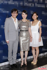 组图：吴孟达大病后首次现身 许志安否认已婚