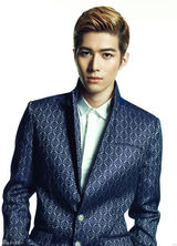 组图：陈学冬金发大片潇洒随性气场强大