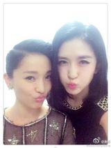 组图：周迅结婚众星观礼 李宇春谢娜与新人合影