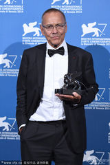 组图：康查洛夫斯基凭《邮差的白夜》获银狮奖