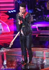 组图：快男7进6看点多 杨幂当V神华晨宇唱摇滚