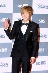 高清组图：少时SJ神起KARA等出席韩国SBS歌谣大典