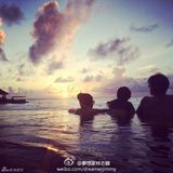 组图：林志颖全家度假照 陈若仪露长腿Kimi可爱