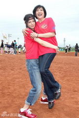 策划：美女级星妈起底 翩翩风采无关年龄